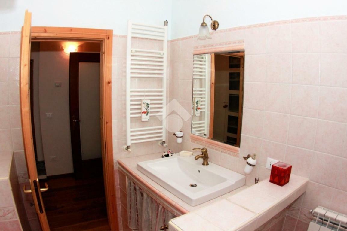 La Casa Dei Mimirs Bed and Breakfast Garbagna Buitenkant foto